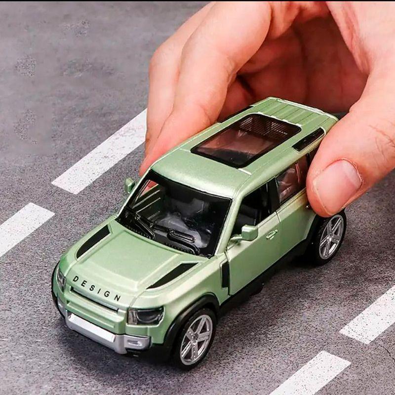 Carro SUV Miniatura Land Rover Defender Verde Escala 1:43 6843-52